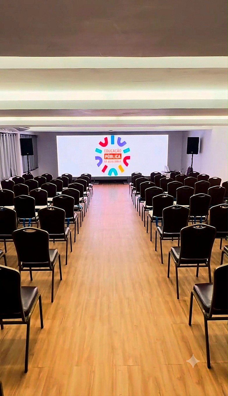 Evento corporativo com painel LED